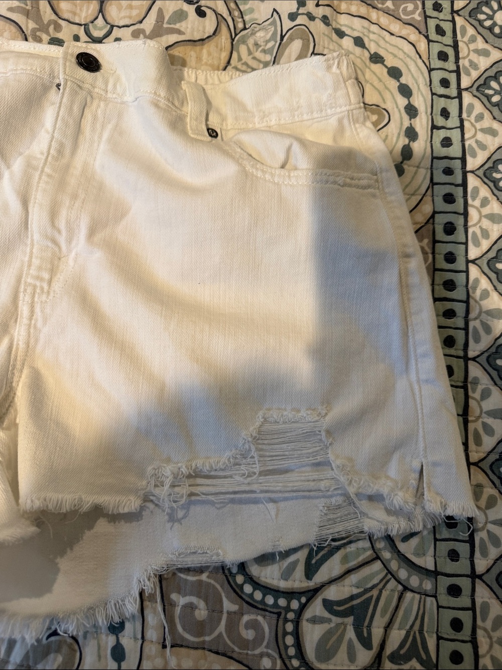 Aerie Distressed White Women's Denim Shorts - Picture 4 of 7